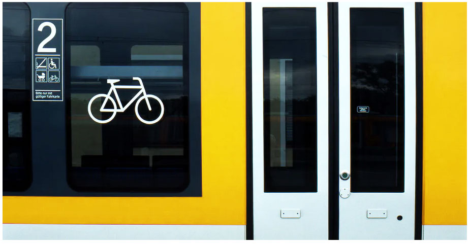 Bicicletas eléctricas en el transporte público